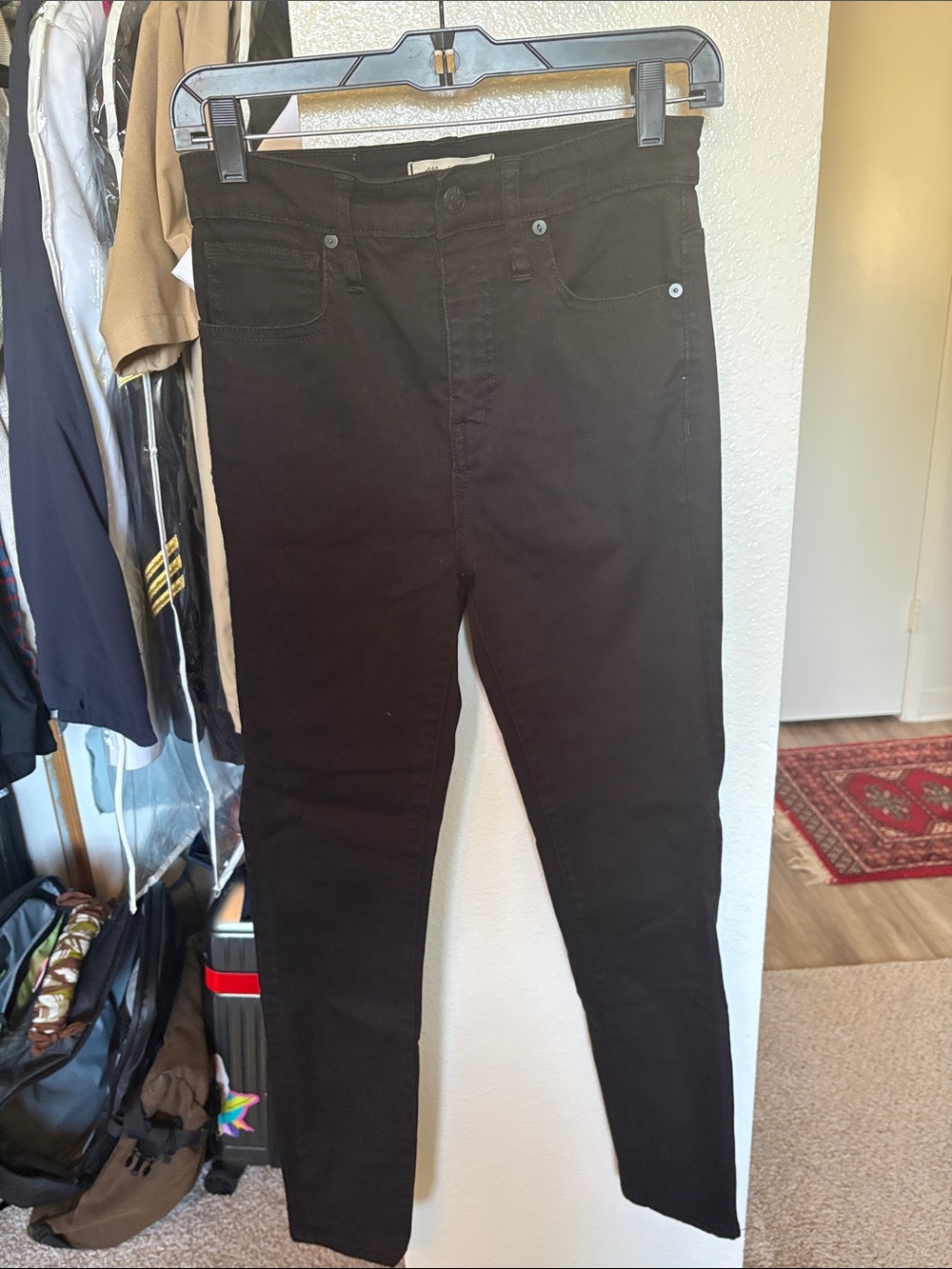 Madewell Women’s Skinny Jeans in Black